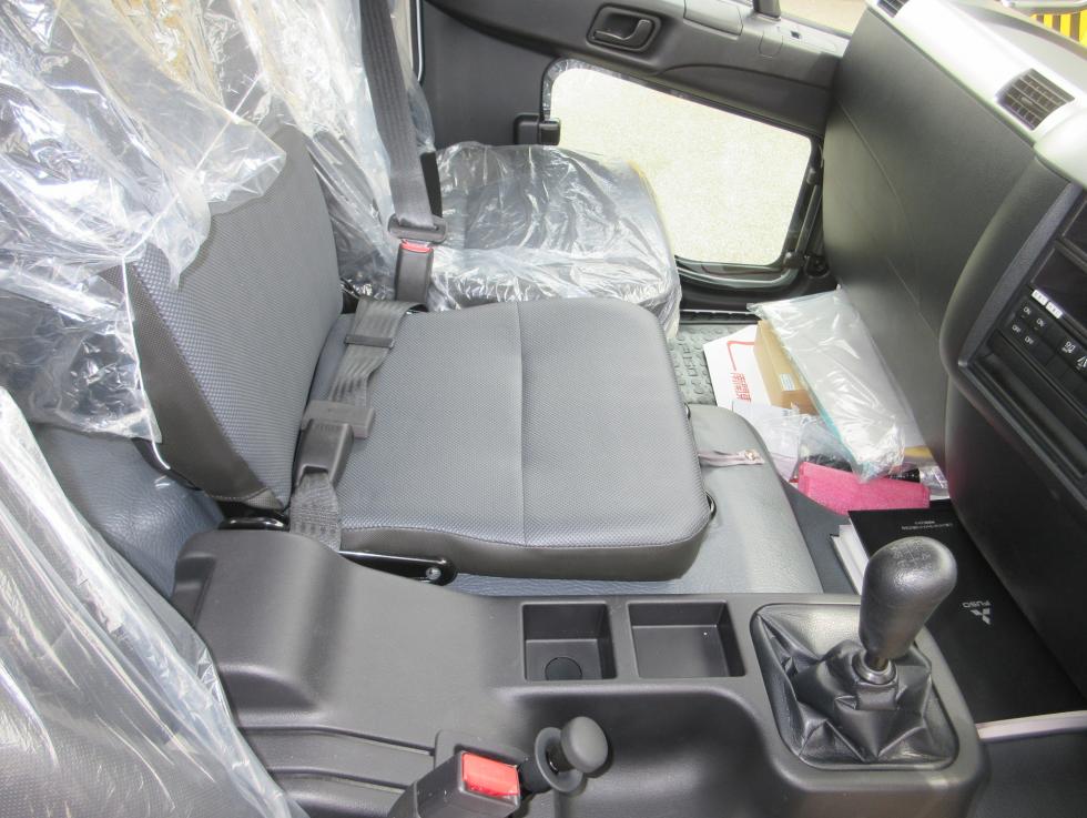 三菱 アームロール 中型 令和7年4月 ◆商談中◆　2KGーFK72F 17枚目