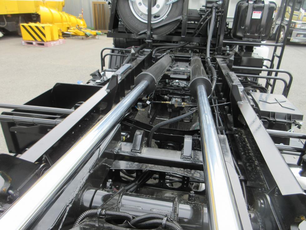 三菱 アームロール 中型 令和7年4月 ◆商談中◆　2KGーFK72F 27枚目