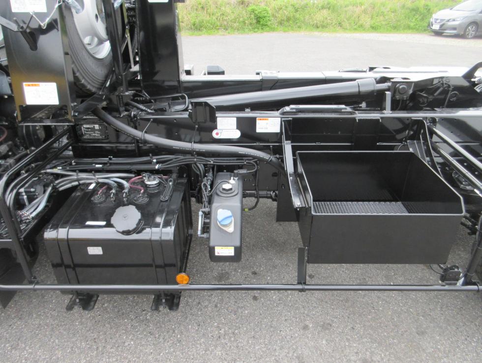 三菱 アームロール 中型 令和7年4月 ◆商談中◆　2KGーFK72F 37枚目