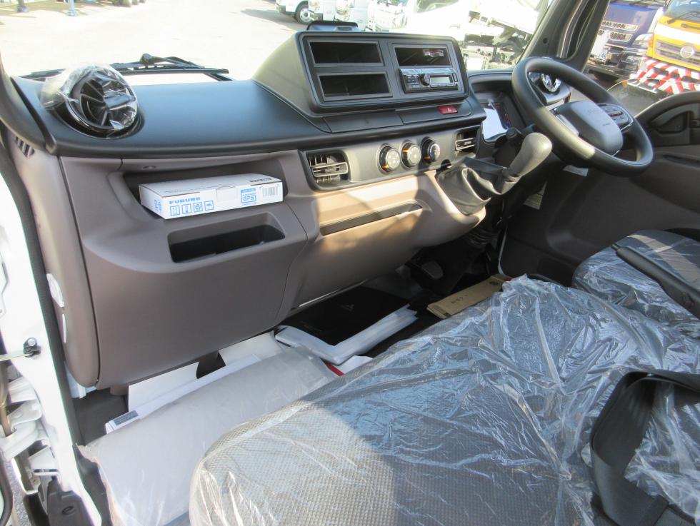 三菱 平ボデー・Wキャブ・シャーシ 小型 令和7年4月 ◆商談中◆　2RGーFEAV0 19枚目