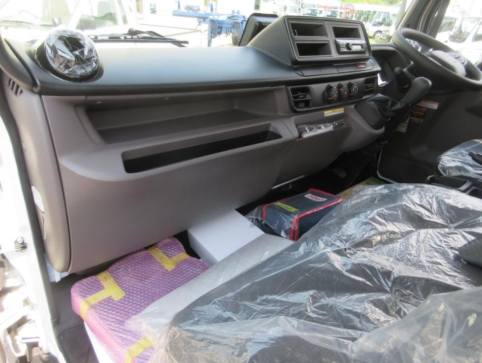 三菱 クレーン付 小型  ◆商談中◆　2PGーFEB90 18枚目