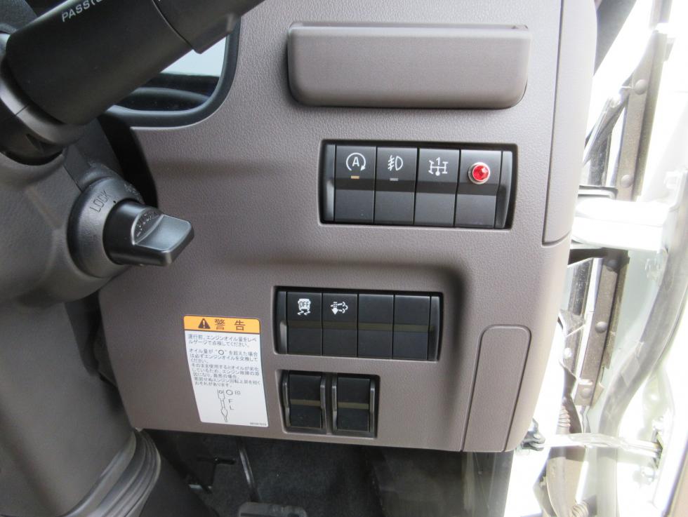 三菱 クレーン付 小型  ◆商談中◆　2PGーFEB90 10枚目