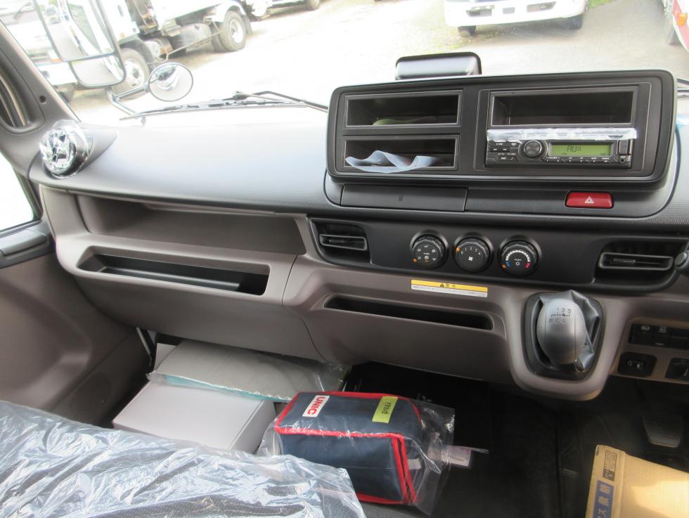 三菱 クレーン付 小型 令和7年3月 ◆商談中◆　2PGーFEB90 12枚目