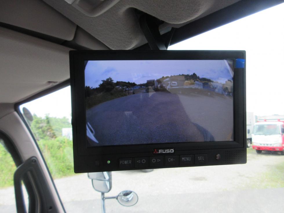 三菱 クレーン付 小型 令和7年3月 ◆商談中◆　2PGーFEB90 15枚目