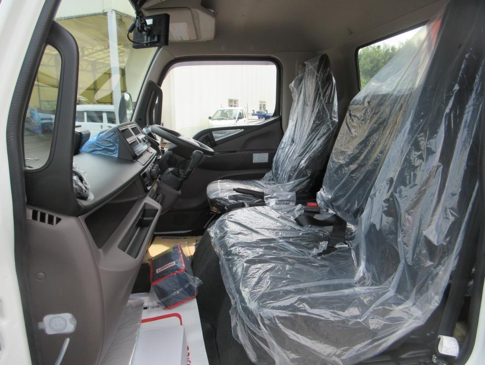 三菱 クレーン付 小型 令和7年3月 ◆商談中◆　2PGーFEB90 17枚目