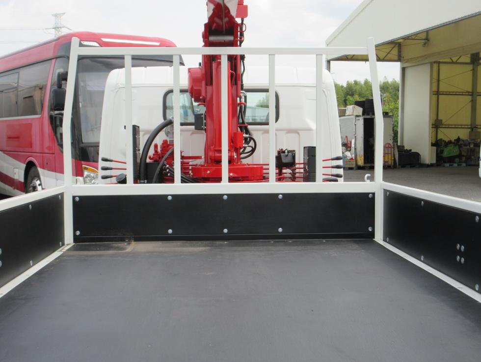 三菱 クレーン付 小型 令和7年3月 ◆商談中◆　2PGーFEB90 31枚目