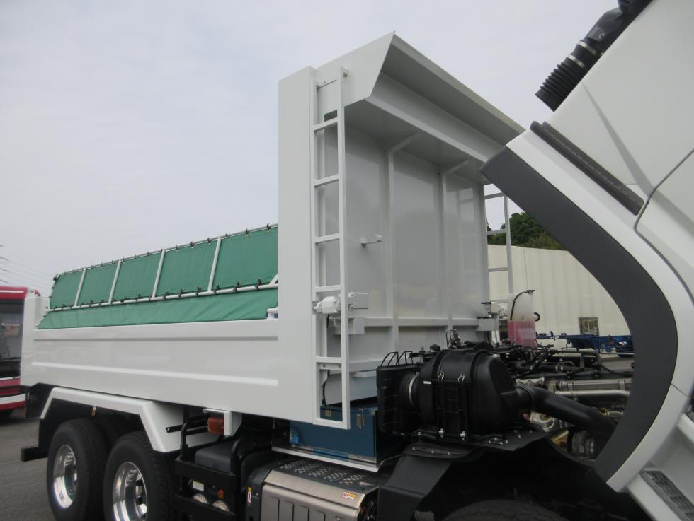 三菱 ダンプ 大型 令和7年5月 2PGーFV70HX 46枚目