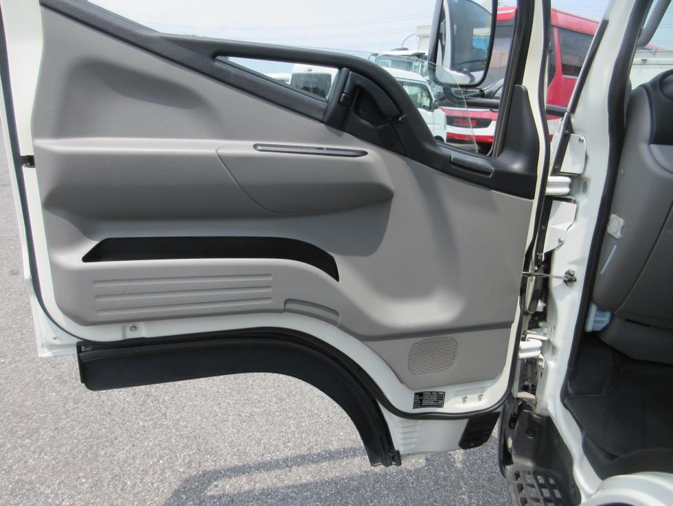 三菱 冷凍・保冷 小型 令和2年6月 ◆商談中◆　2TGーFDA00 19枚目