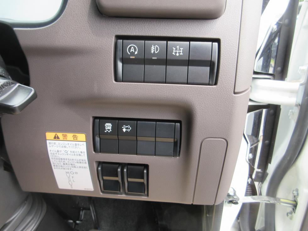 三菱 クレーン付 小型  ◆商談中◆　2PGーFEB90 11枚目