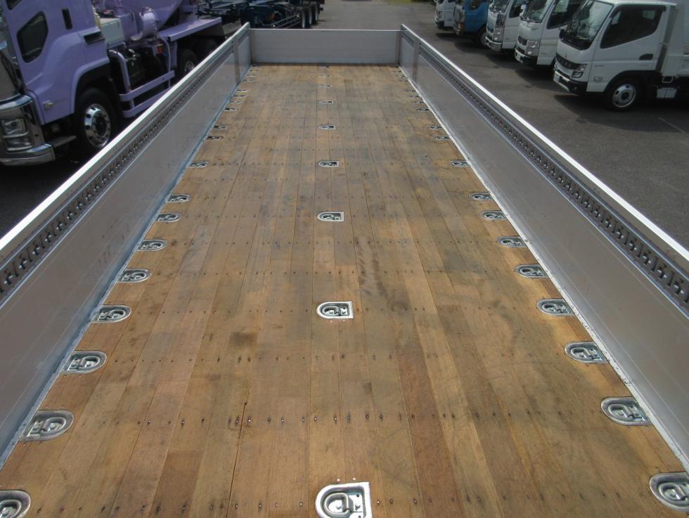 UD 平ボデー・Wキャブ・シャーシ 大型 平成30年10月 ◆商談中◆　2PGーCG5CA 23枚目