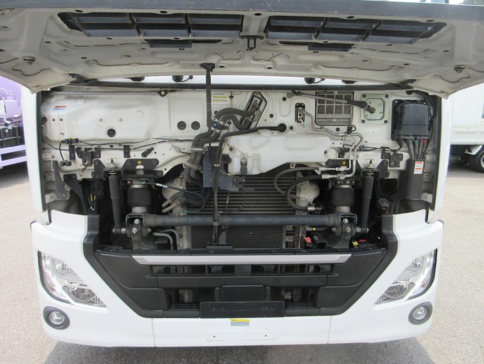 UD 平ボデー・Wキャブ・シャーシ 大型 平成30年10月 ◆商談中◆　2PGーCG5CA 44枚目