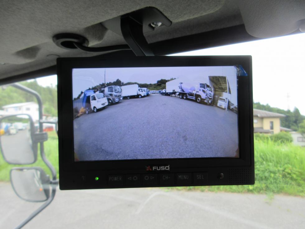 三菱 クレーン付 中型  2KGーFK72F 15枚目