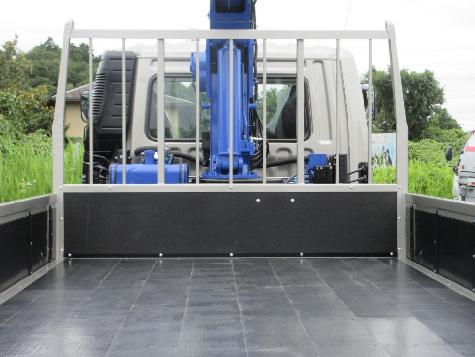 三菱 クレーン付 中型  2KGーFK72F 24枚目