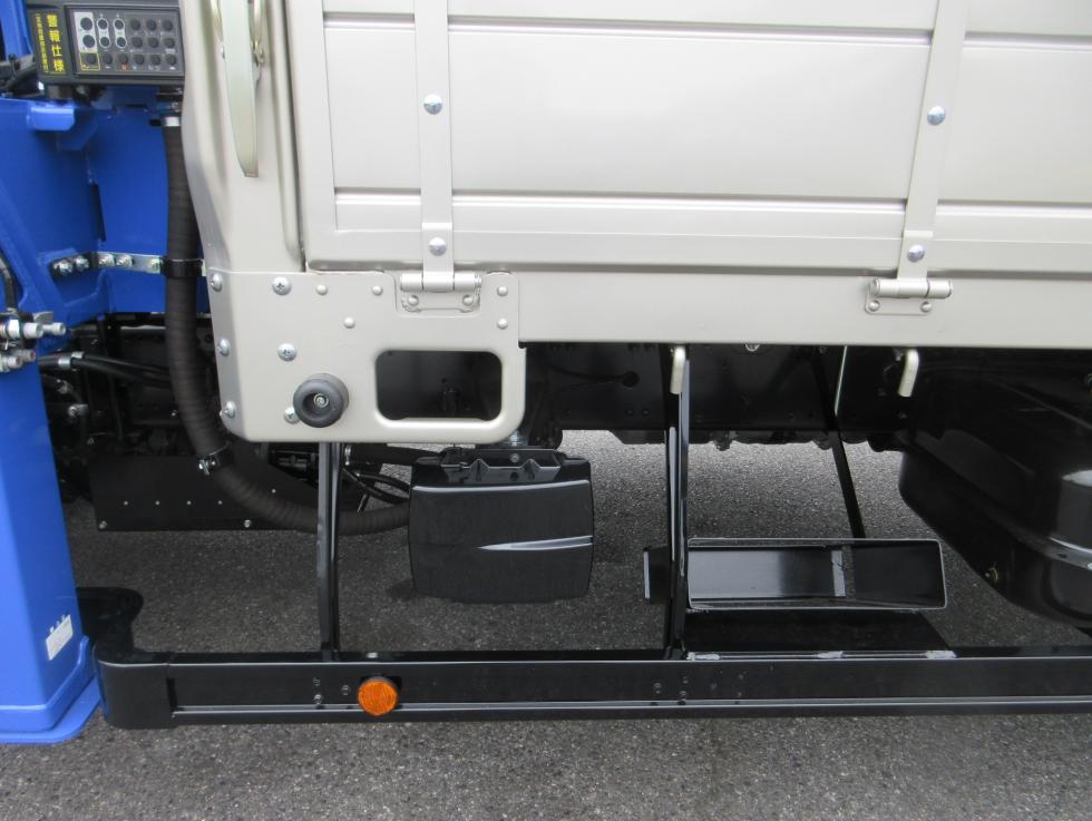 三菱 クレーン付 中型  2KGーFK72F 40枚目