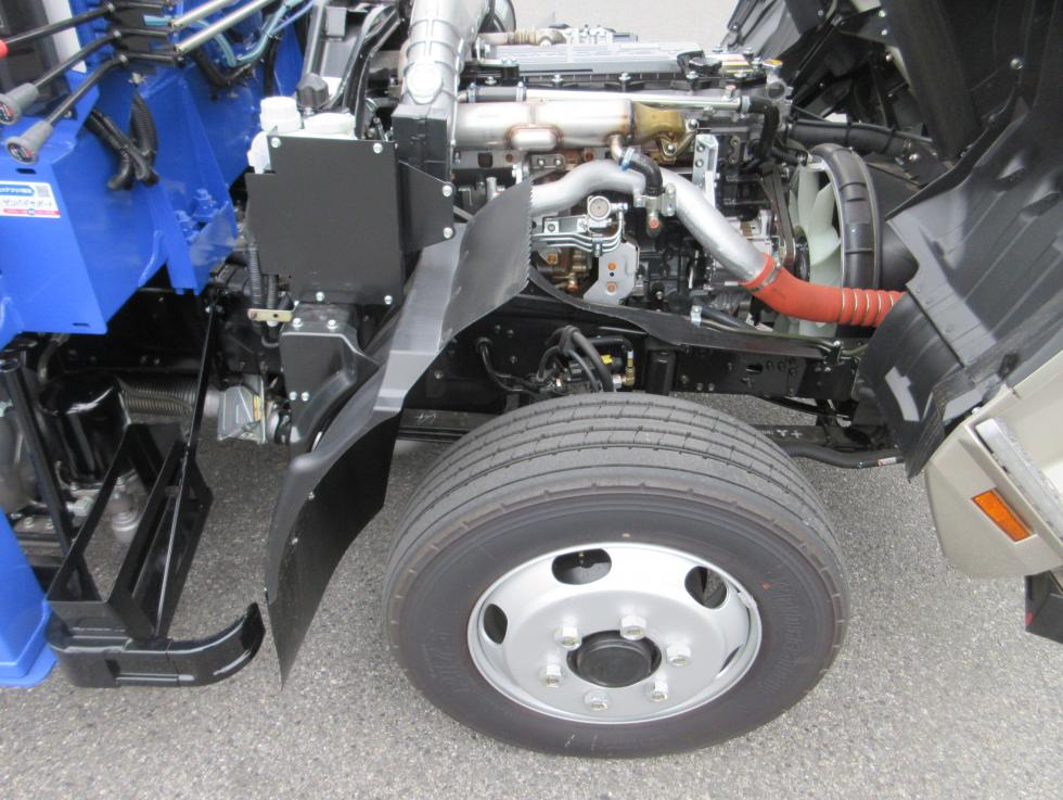 三菱 クレーン付 中型  2KGーFK72F 43枚目