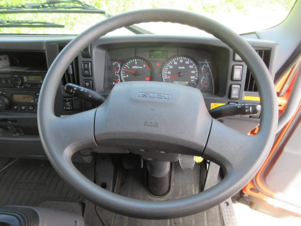 いすゞ バン 中型 平成27年9月 TKGーFRR90S2 10枚目