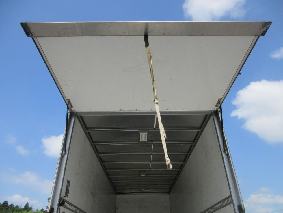 いすゞ バン 中型 平成27年9月 TKGーFRR90S2 21枚目