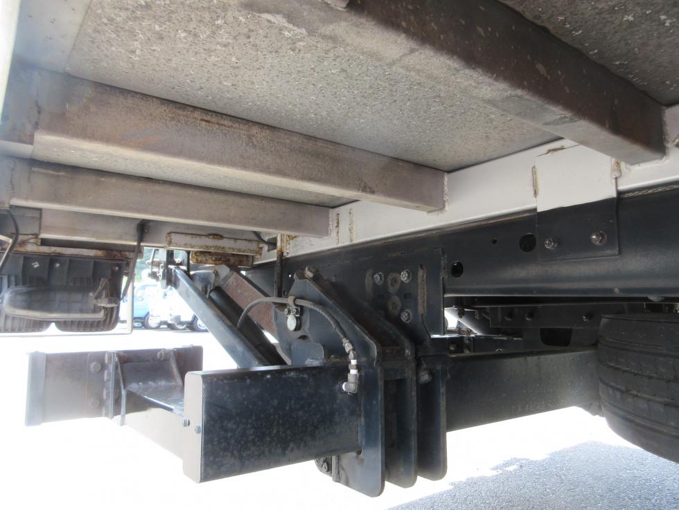 いすゞ バン 中型 平成27年9月 TKGーFRR90S2 31枚目