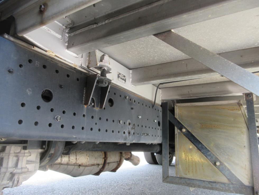 いすゞ バン 中型 平成27年9月 TKGーFRR90S2 36枚目