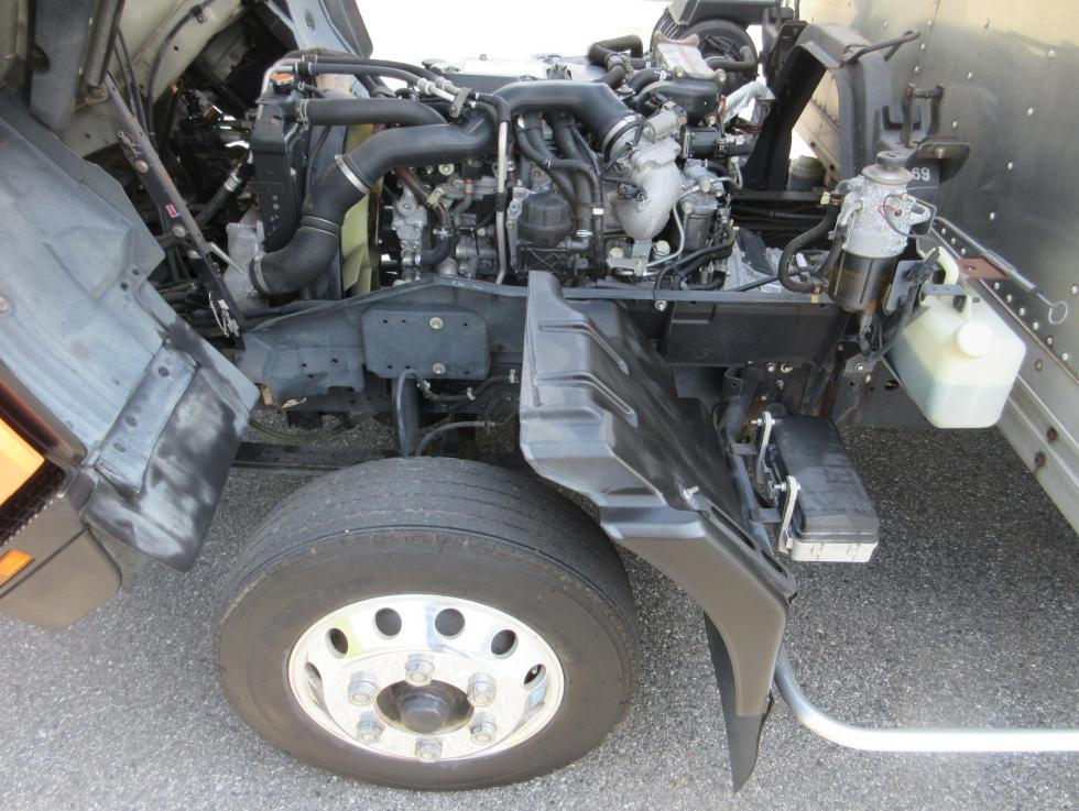 いすゞ バン 中型 平成27年9月 TKGーFRR90S2 42枚目