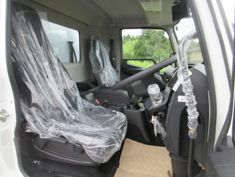 三菱 冷凍・保冷 中型 令和7年7月 2KGーFK72F 7枚目