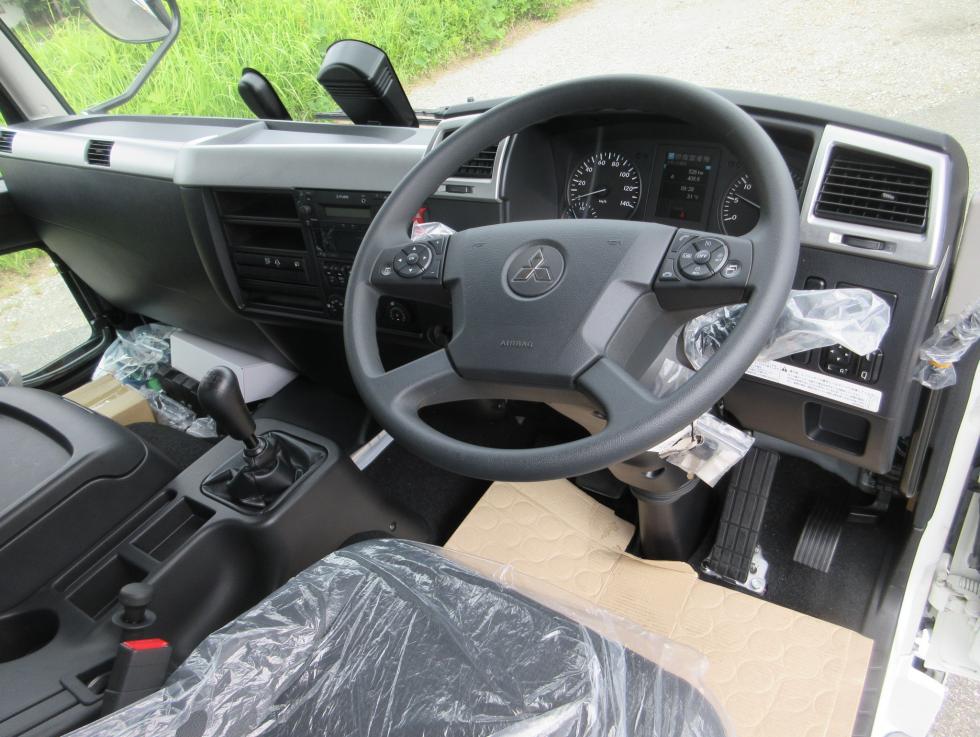 三菱 冷凍・保冷 中型 令和7年7月 2KGーFK72F 10枚目