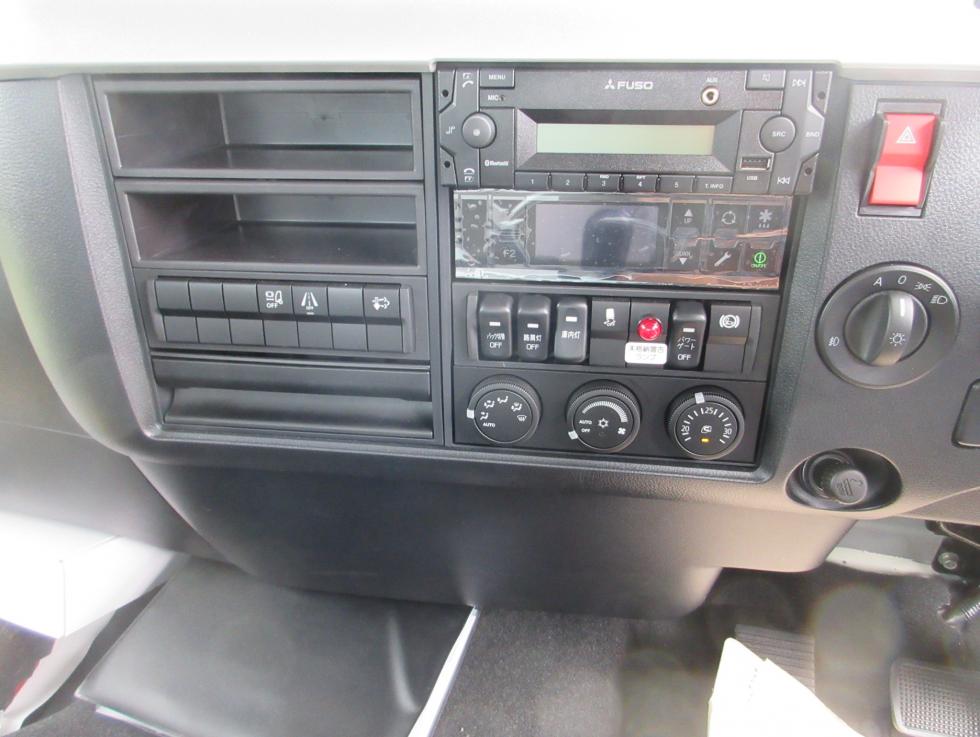 三菱 冷凍・保冷 中型 令和7年7月 2KGーFK72F 14枚目