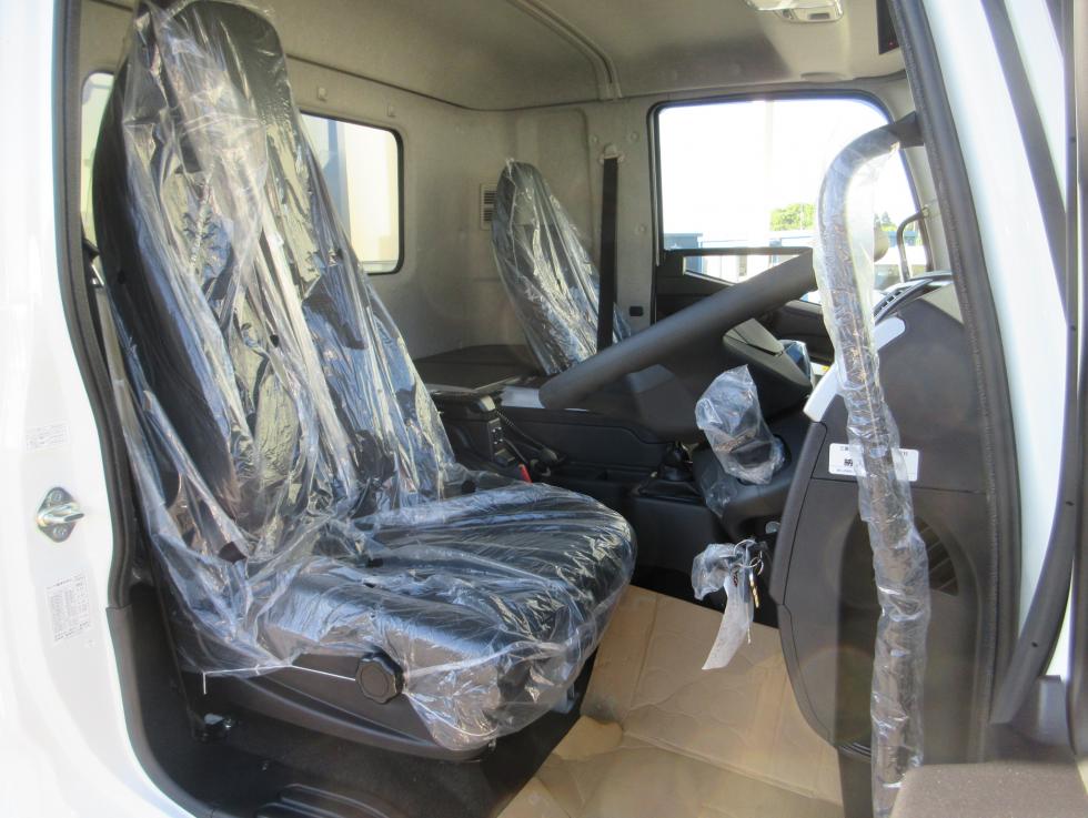 三菱 ウィング 中型 令和7年7月 ◆商談中◆　2KGーFK65F 7枚目