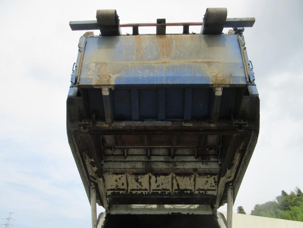 日野 アームロール 増トン 平成23年12月 LKGーFE7JGAA 22枚目