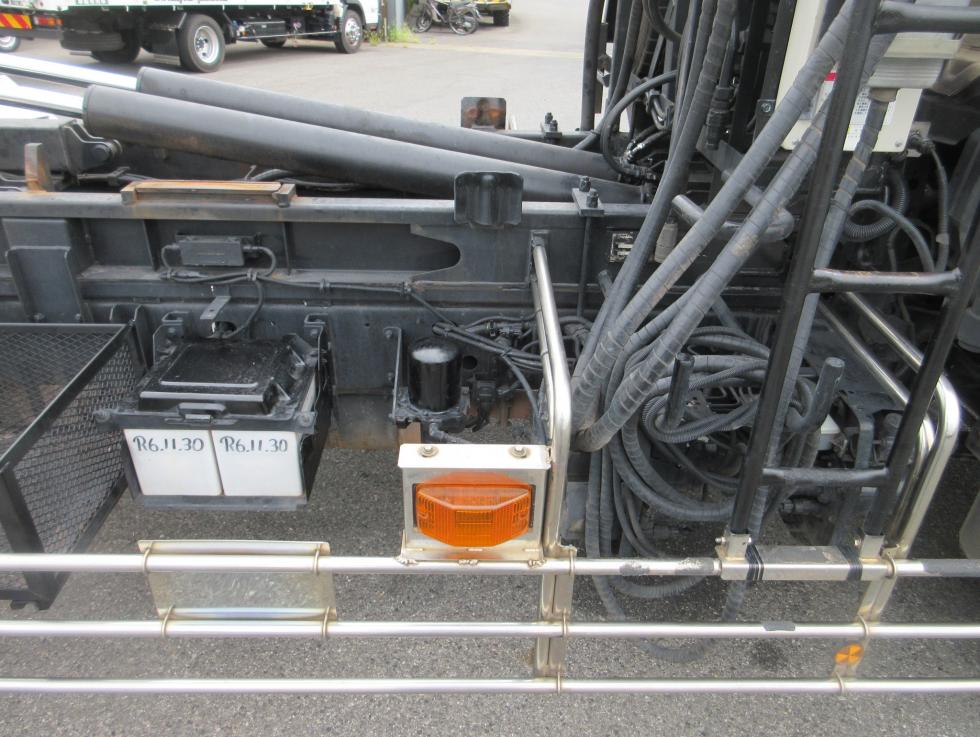 日野 アームロール 増トン 平成23年12月 LKGーFE7JGAA 34枚目