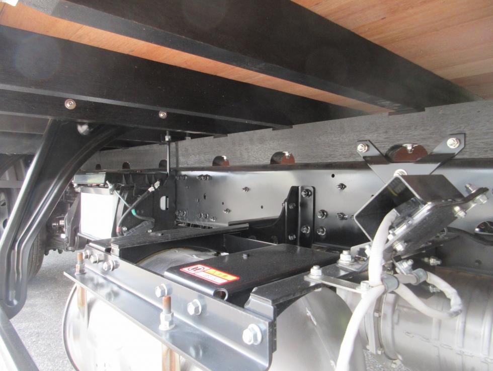 三菱 平ボデー・Wキャブ・シャーシ 中型  ◆商談中◆　2KGーFK65F 35枚目