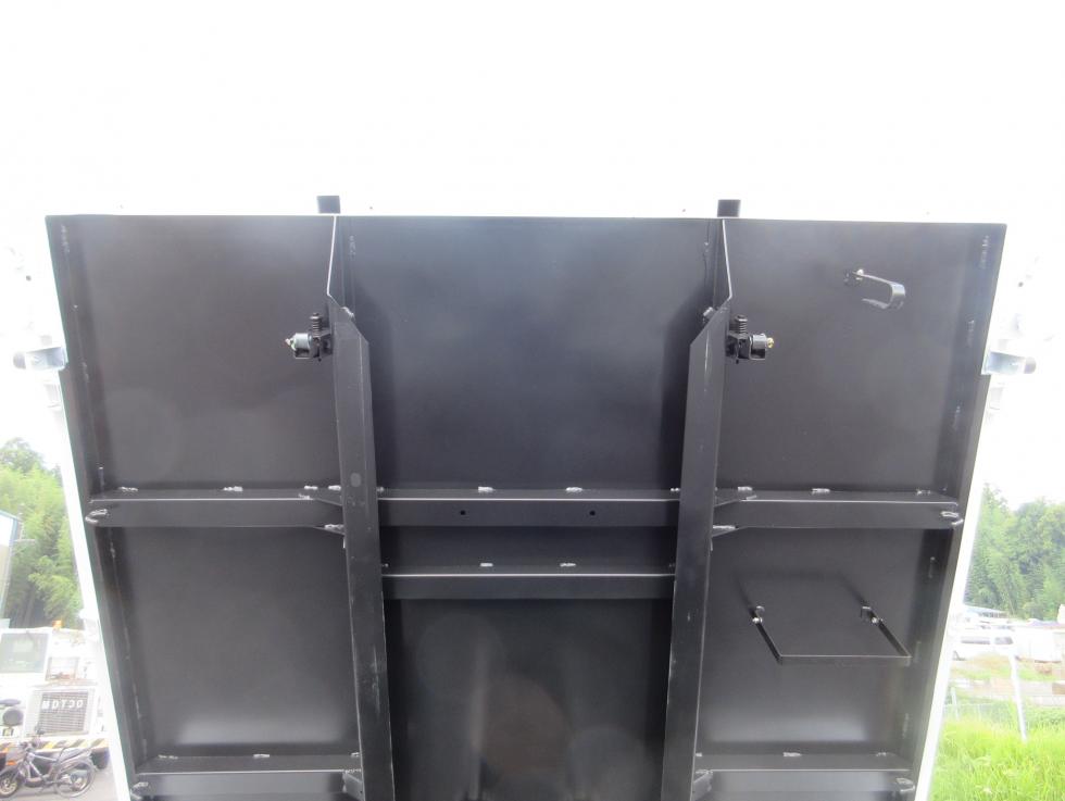 三菱 ダンプ 中型  2KGーFK62F 24枚目