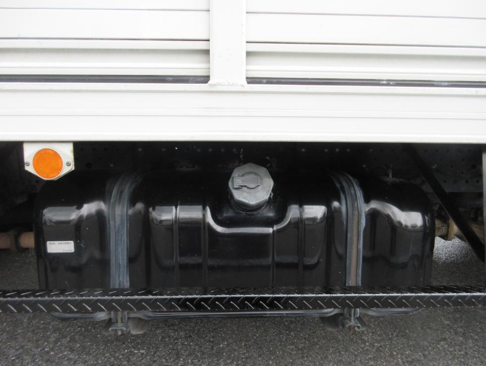 いすゞ その他 小型 平成21年4月 BDGーNMR85AN 32枚目