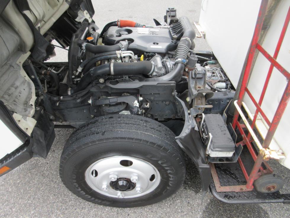 いすゞ その他 小型 平成21年4月 BDGーNMR85AN 41枚目