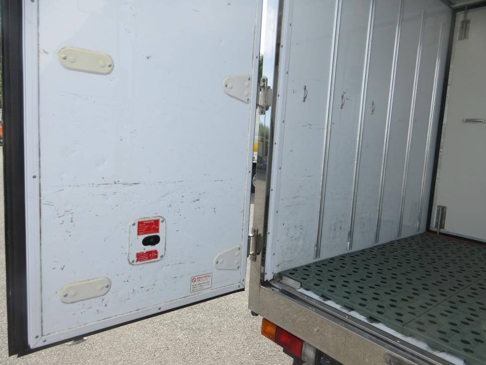 三菱 冷凍・保冷 小型 令和2年7月 ◆商談中◆　2RGーFDA20 24枚目