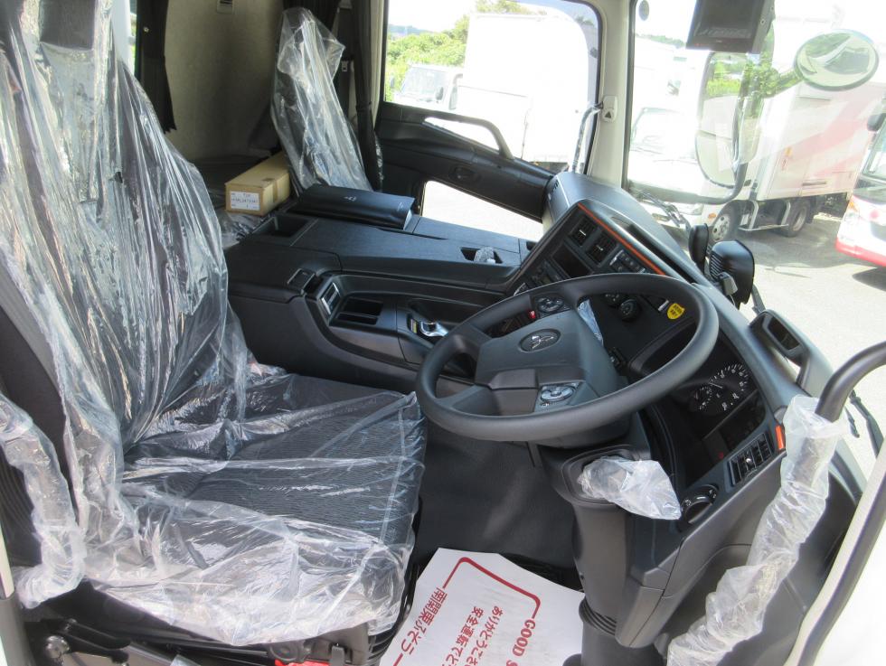 三菱 ダンプ 大型 令和7年9月 2PGーFV80VX 7枚目