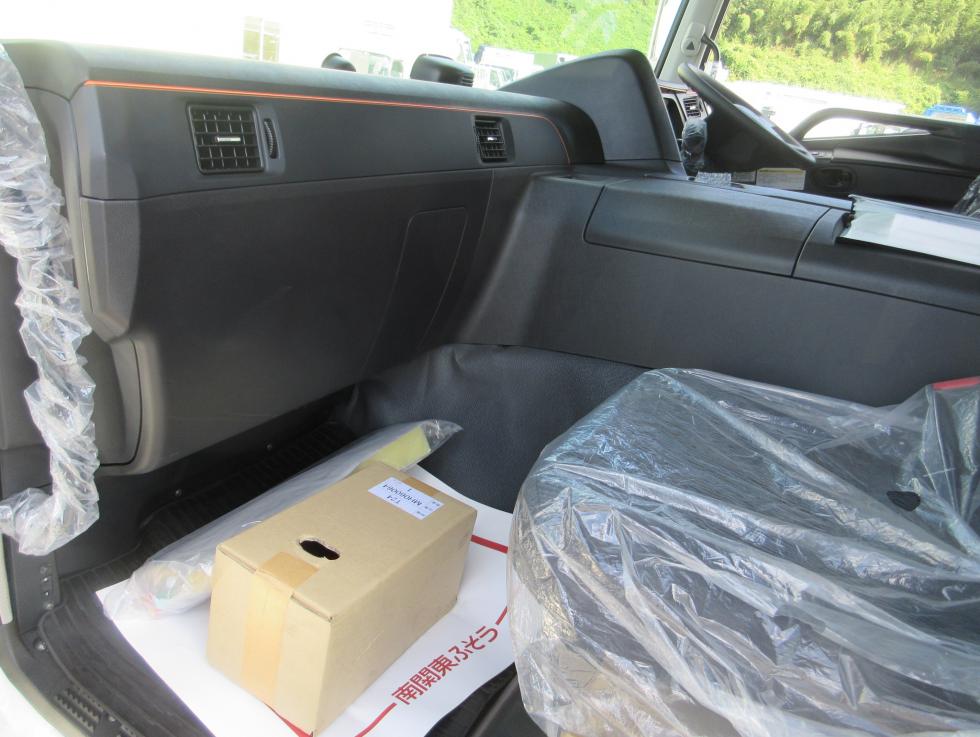 三菱 ダンプ 大型 令和7年9月 2PGーFV80VX 18枚目