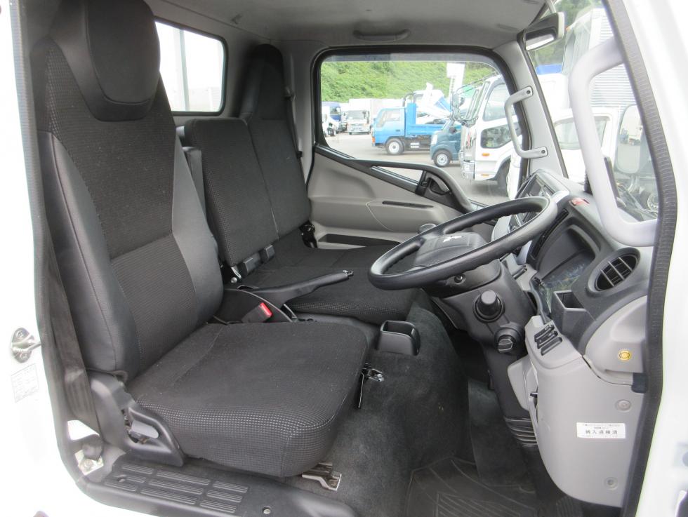 三菱 平ボデー・Wキャブ・シャーシ 小型 令和5年6月 2RGーFBAV0 7枚目