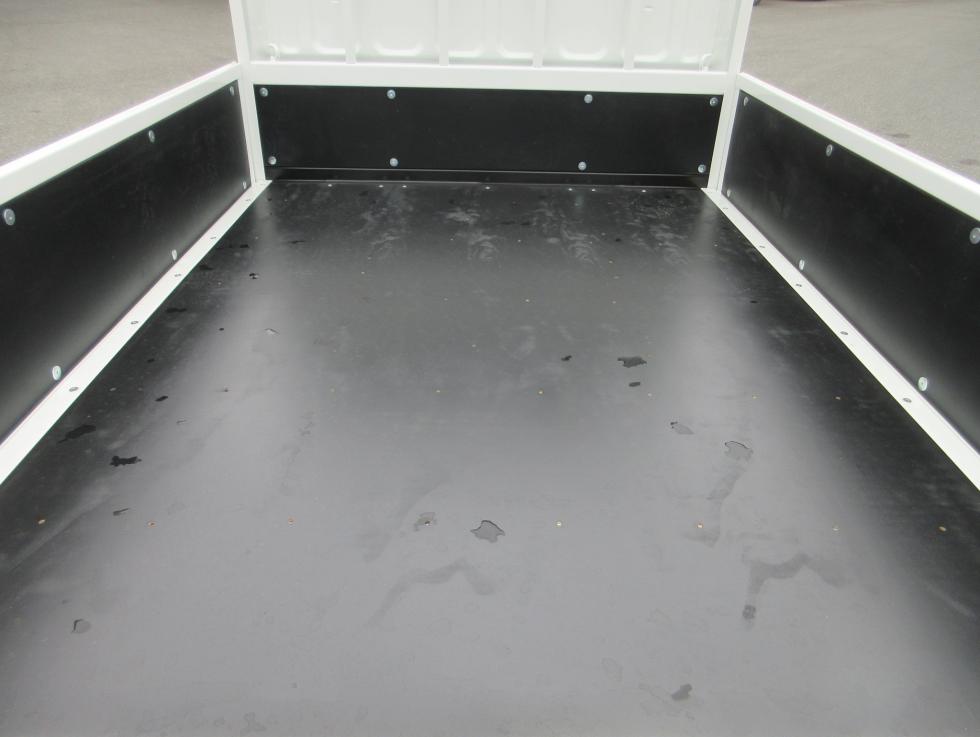 三菱 平ボデー・Wキャブ・シャーシ 小型  2RGーFBA20 27枚目