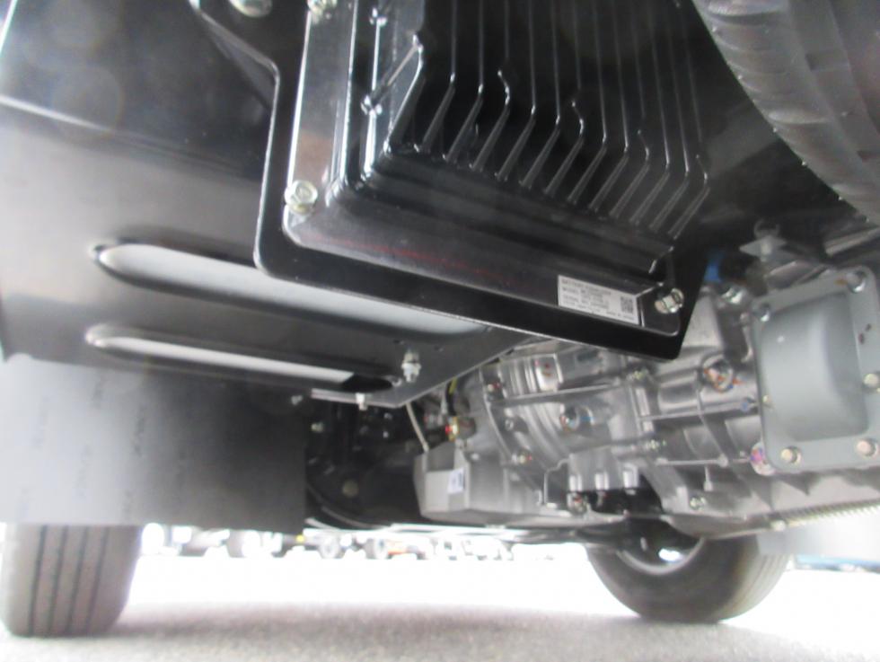 三菱 平ボデー・Wキャブ・シャーシ 小型  2RGーFBA20 40枚目