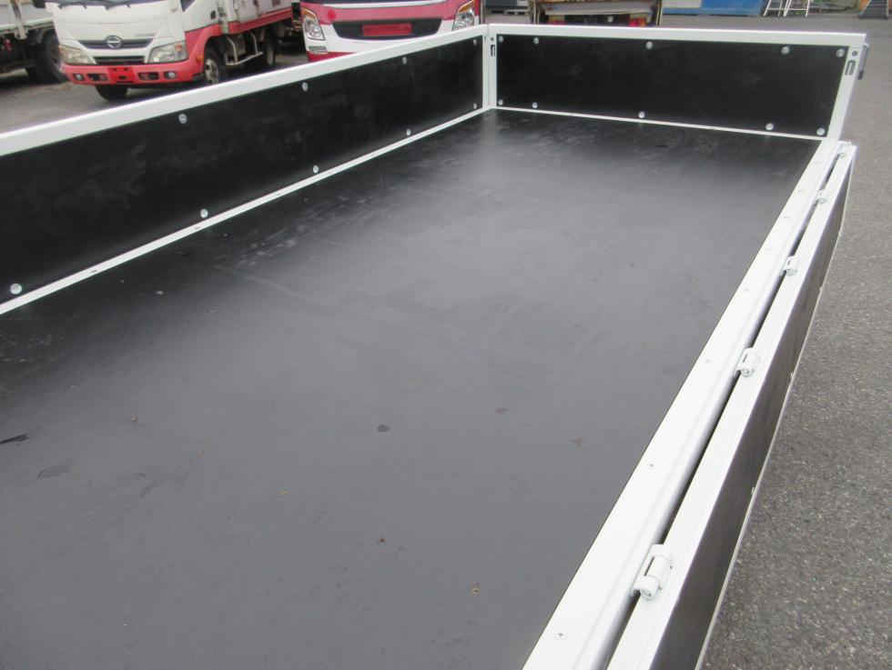 三菱 平ボデー・Wキャブ・シャーシ 小型  2RGーFBAV0 24枚目