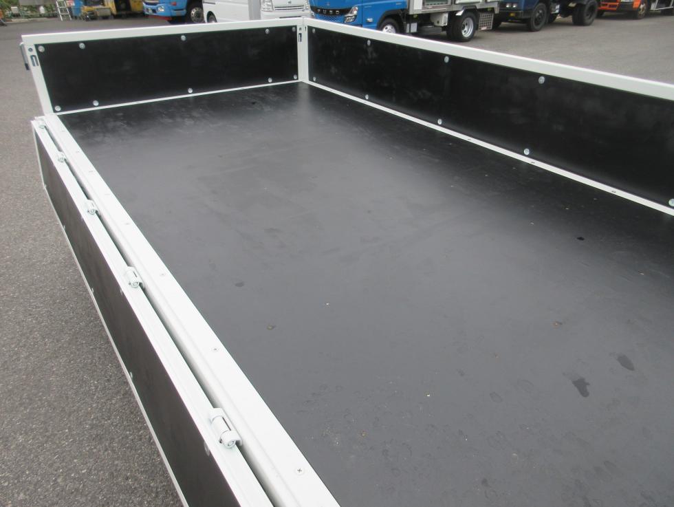 三菱 平ボデー・Wキャブ・シャーシ 小型  2RGーFBAV0 26枚目