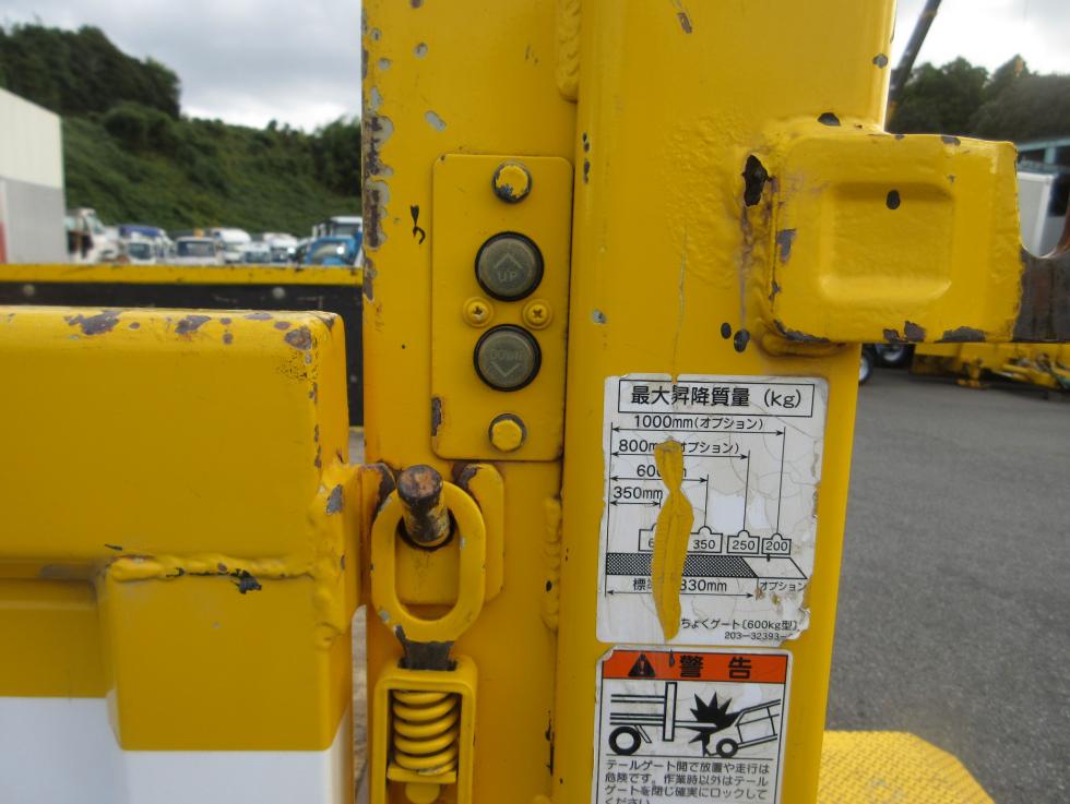 三菱 平ボデー・Wキャブ・シャーシ 小型 平成30年3月 TPGーFBA20 33枚目