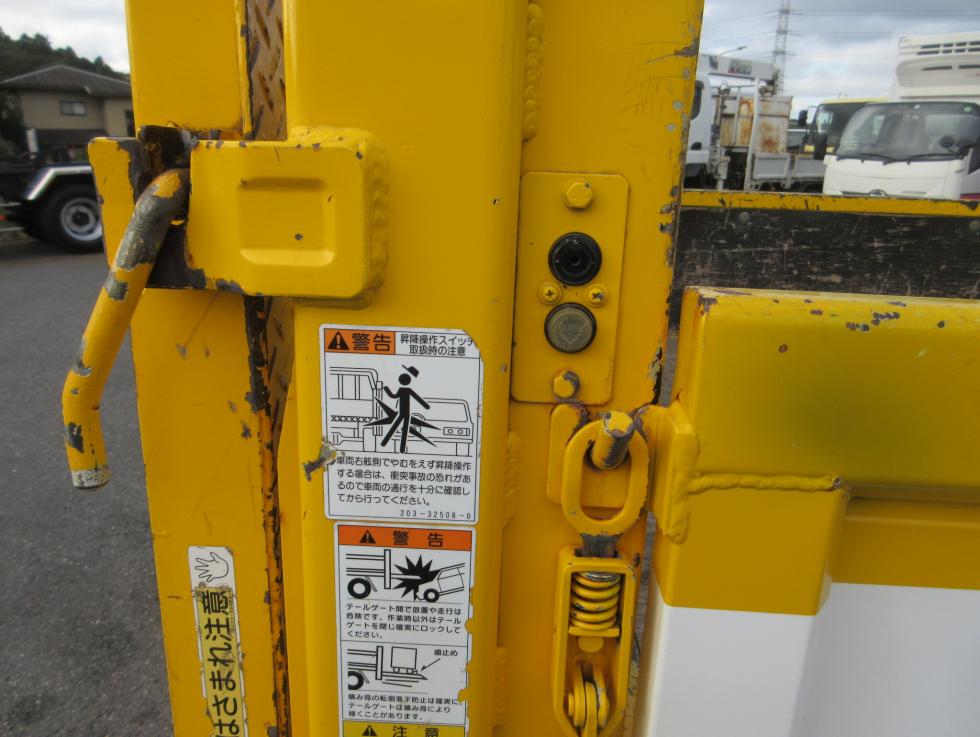 三菱 平ボデー・Wキャブ・シャーシ 小型 平成30年3月 TPGーFBA20 34枚目