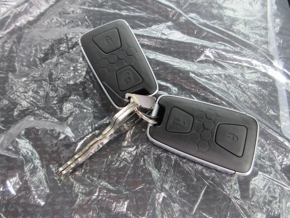 三菱 平ボデー・Wキャブ・シャーシ 小型  2RGーFBAV0 18枚目