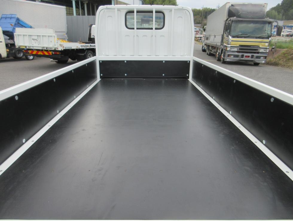 三菱 平ボデー・Wキャブ・シャーシ 小型  2RGーFBAV0 23枚目