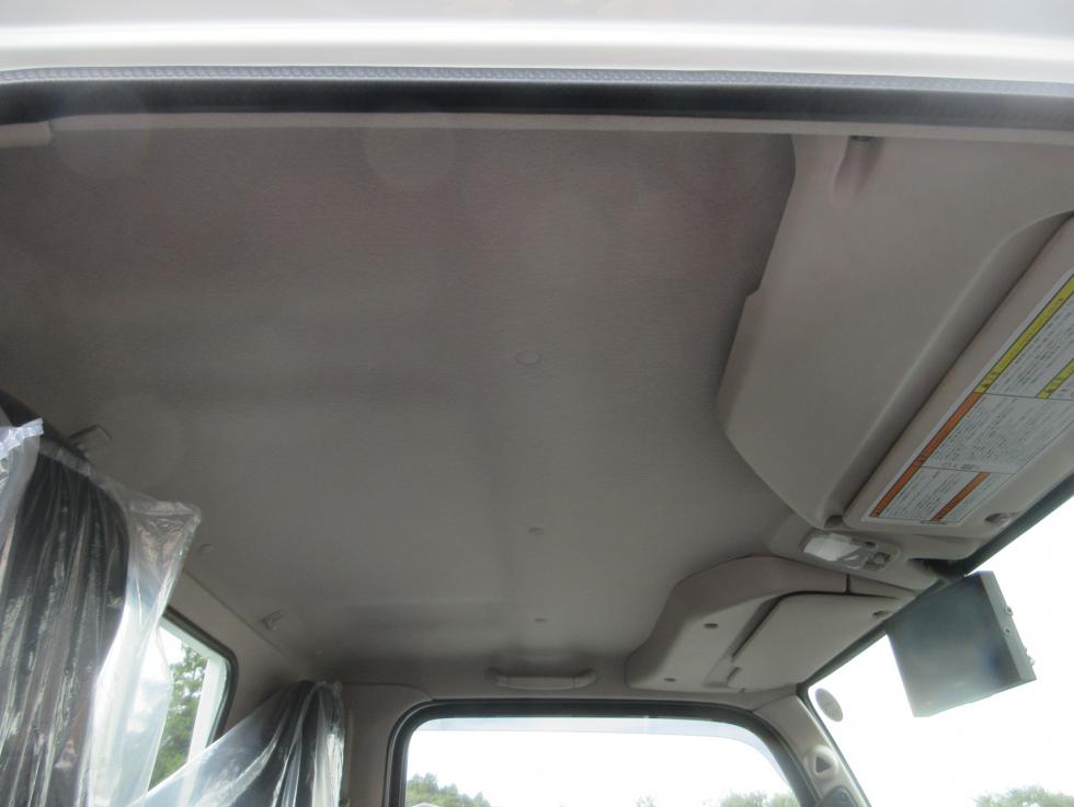 三菱 平ボデー・Wキャブ・シャーシ 小型  2RGーFBAV0 17枚目