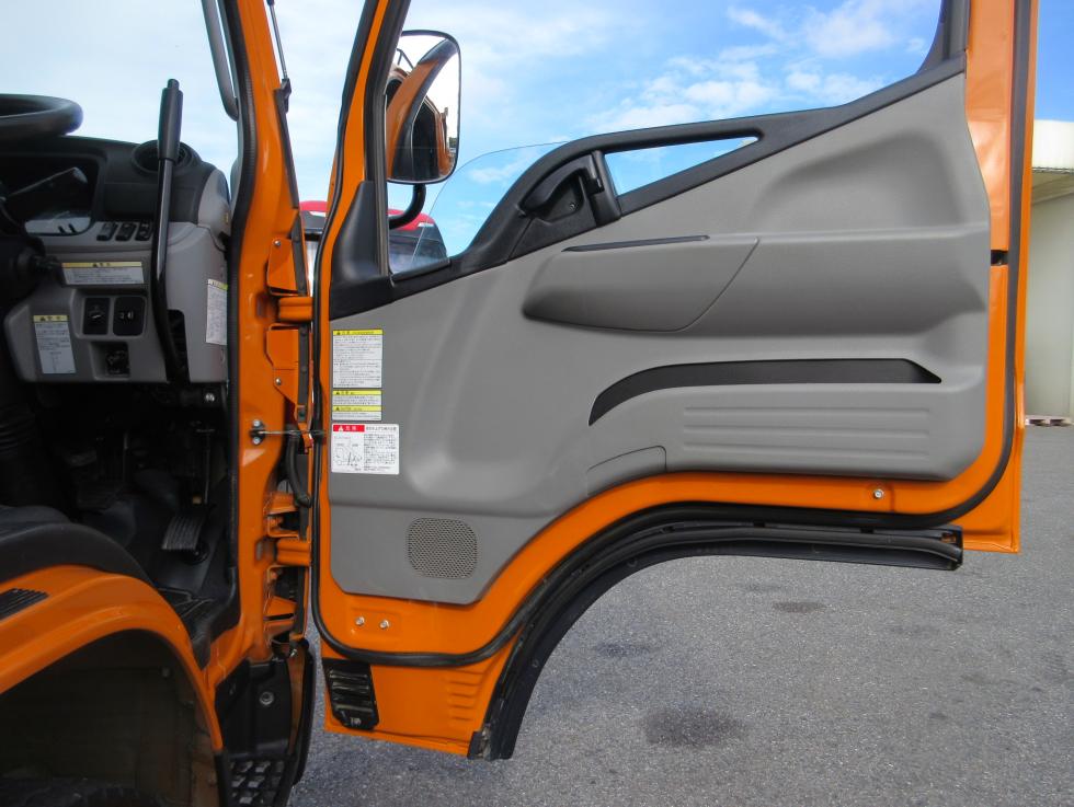 三菱 ダンプ 小型 令和3年9月 2RGーFBA60 8枚目