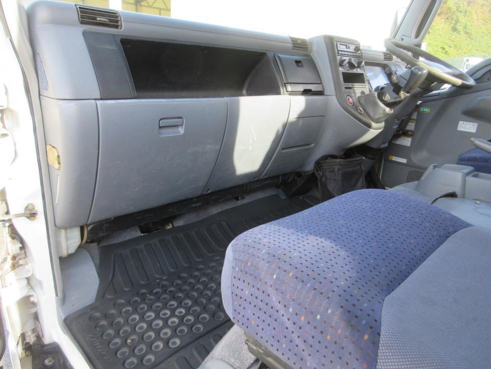 三菱 クレーン付 小型 平成18年10月 PA-FG83DE 16枚目