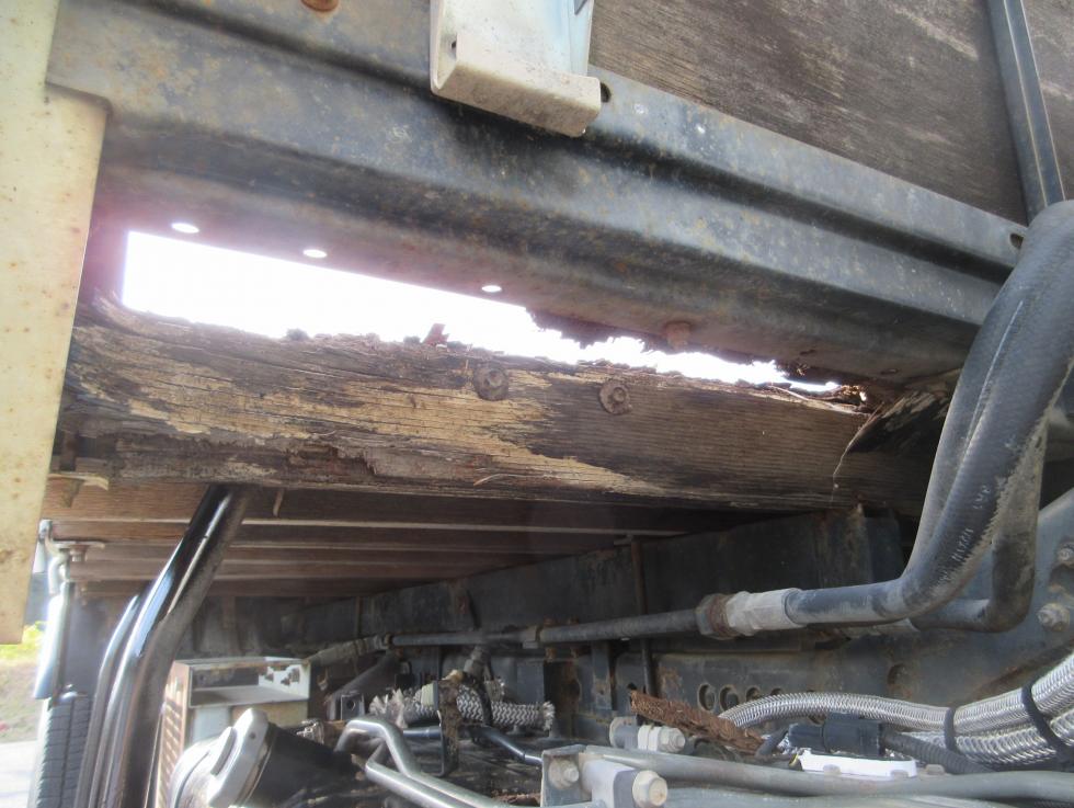 三菱 クレーン付 小型 平成18年10月 PA-FG83DE 41枚目